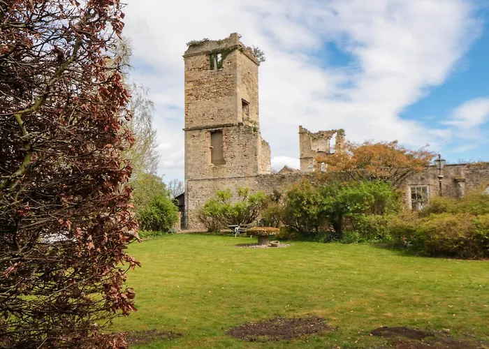 Snape Castle Garden * Bedale