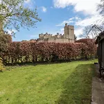 Ferienhaus Snape Castle Garden *